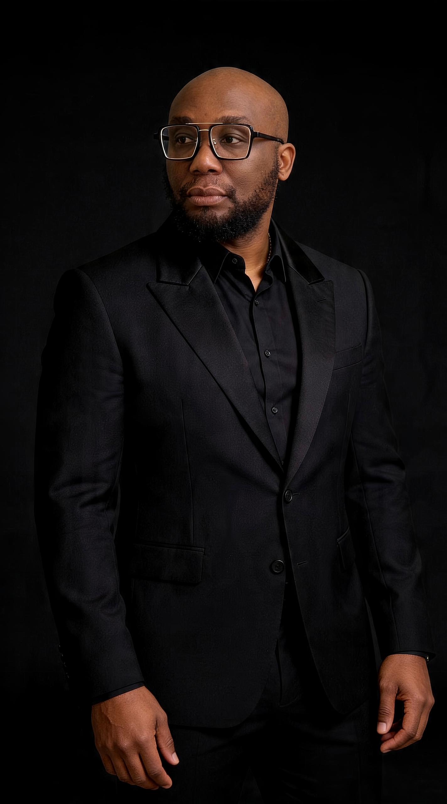 Adim Isiakpona